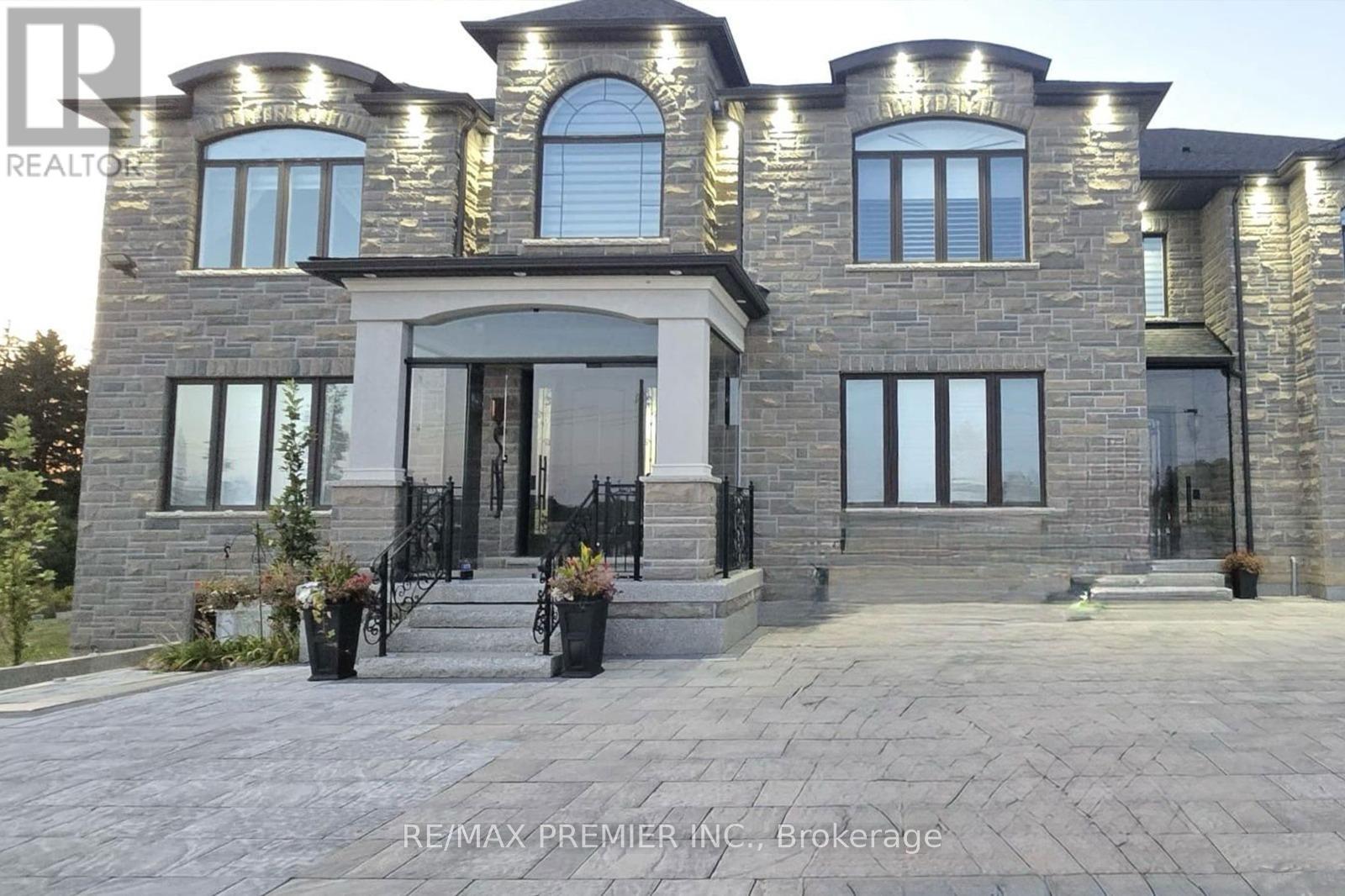 2180 King Vaughan Road, Vaughan, Ontario L6A 2A7 - Photo 2 - N13722132