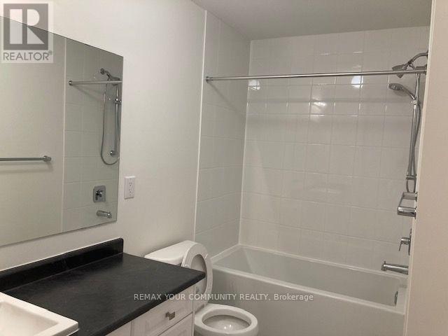 118 Bravo Lane, Newmarket, Ontario  L3X 0L3 - Photo 9 - N13722328