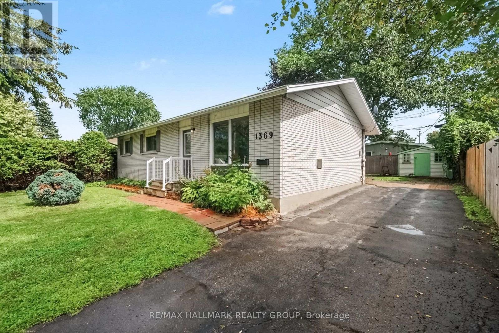 1369 DUFORD DRIVE, Ottawa, Ontario