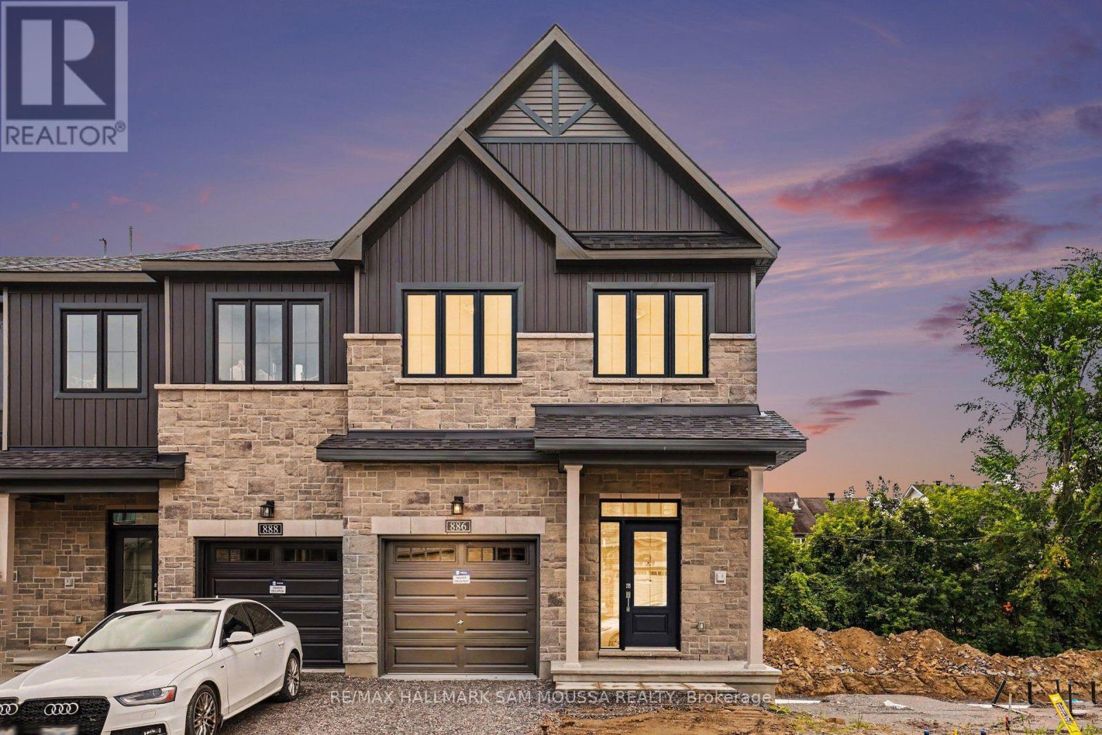 886 EILEEN VOLLICK CRESCENT, Ottawa, Ontario