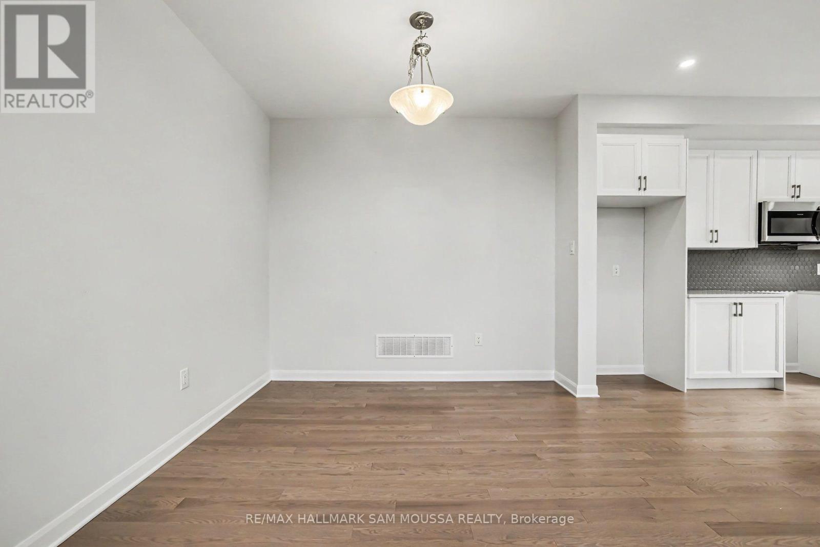 886 Eileen Vollick Crescent, Ottawa, Ontario K2W 0M8 - Photo 6 - X13722230