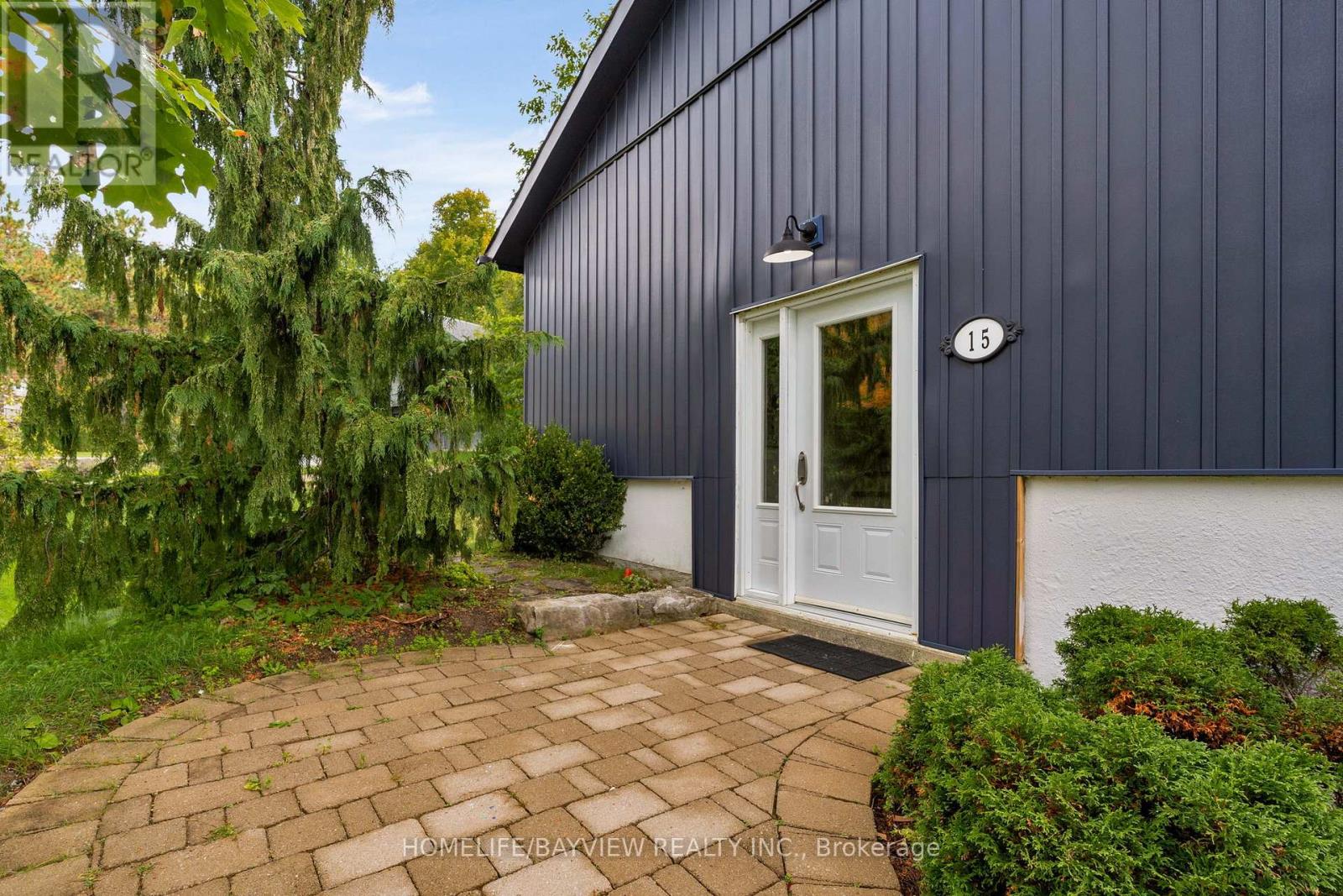 15 Birch Grove Drive, Oro-Medonte (Horseshoe Valley), Ontario  L4M 4Y8 - Photo 3 - S13722128
