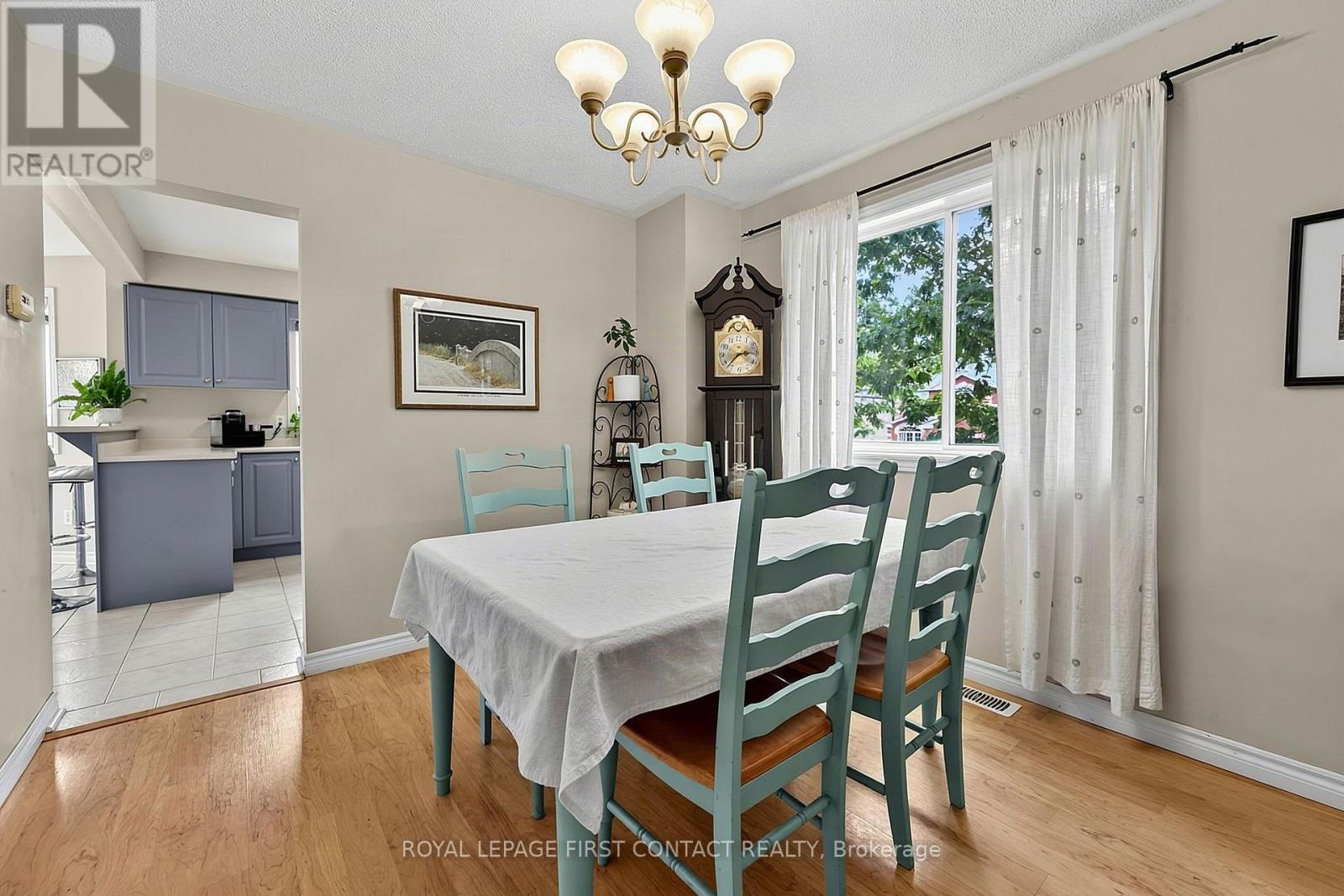 1 Brown Wood Drive, Barrie (Little Lake), Ontario  L4M 6N4 - Photo 10 - S13722228