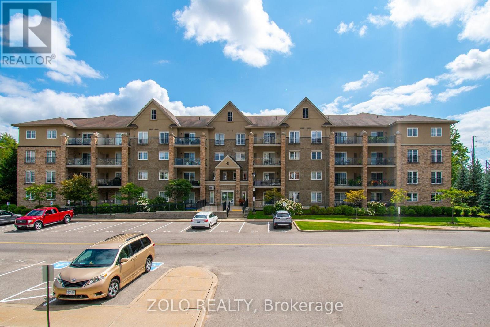 312 - 41 FERNDALE DRIVE S, Barrie, Ontario