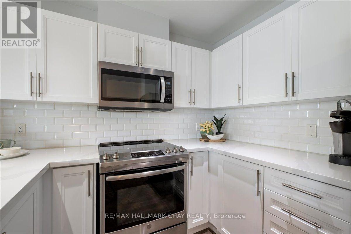 605 - 2 Toronto Street, Barrie (Lakeshore), Ontario L4N 9R2 - Photo 12 - S13722368