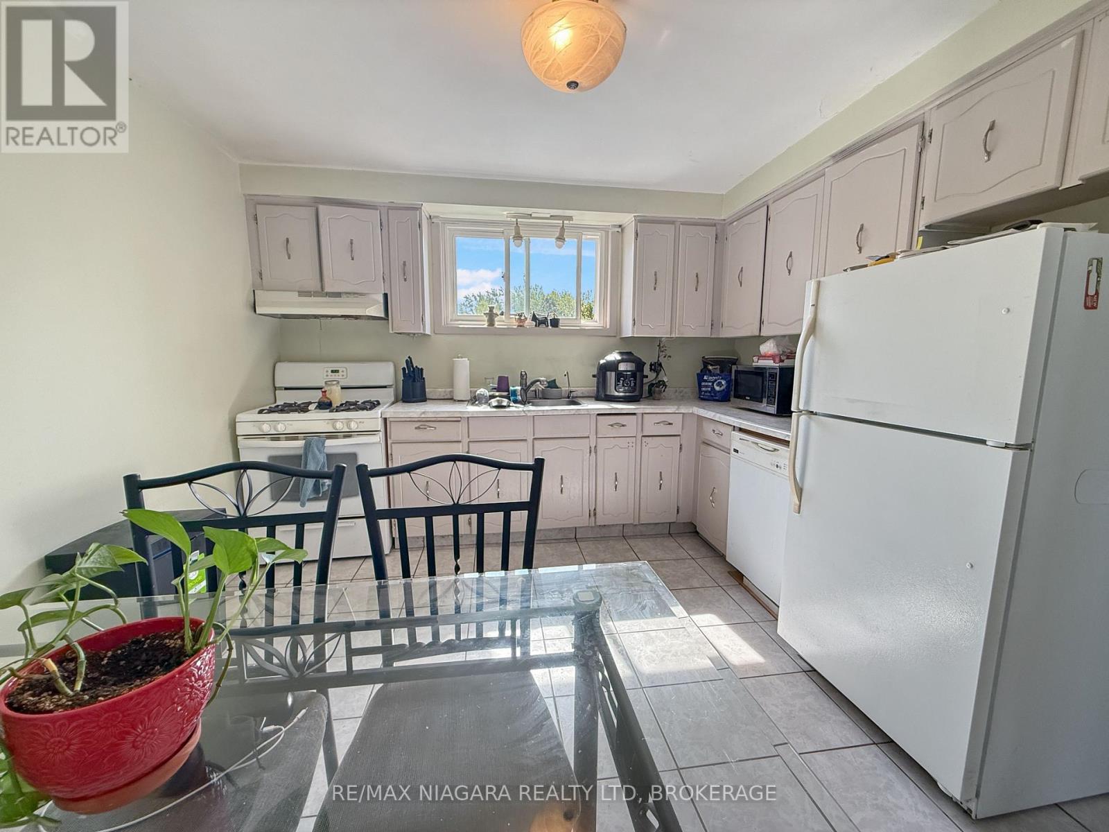 318 Albany Street, Fort Erie, Ontario L2A 1L9 - Photo 19 - X13722122