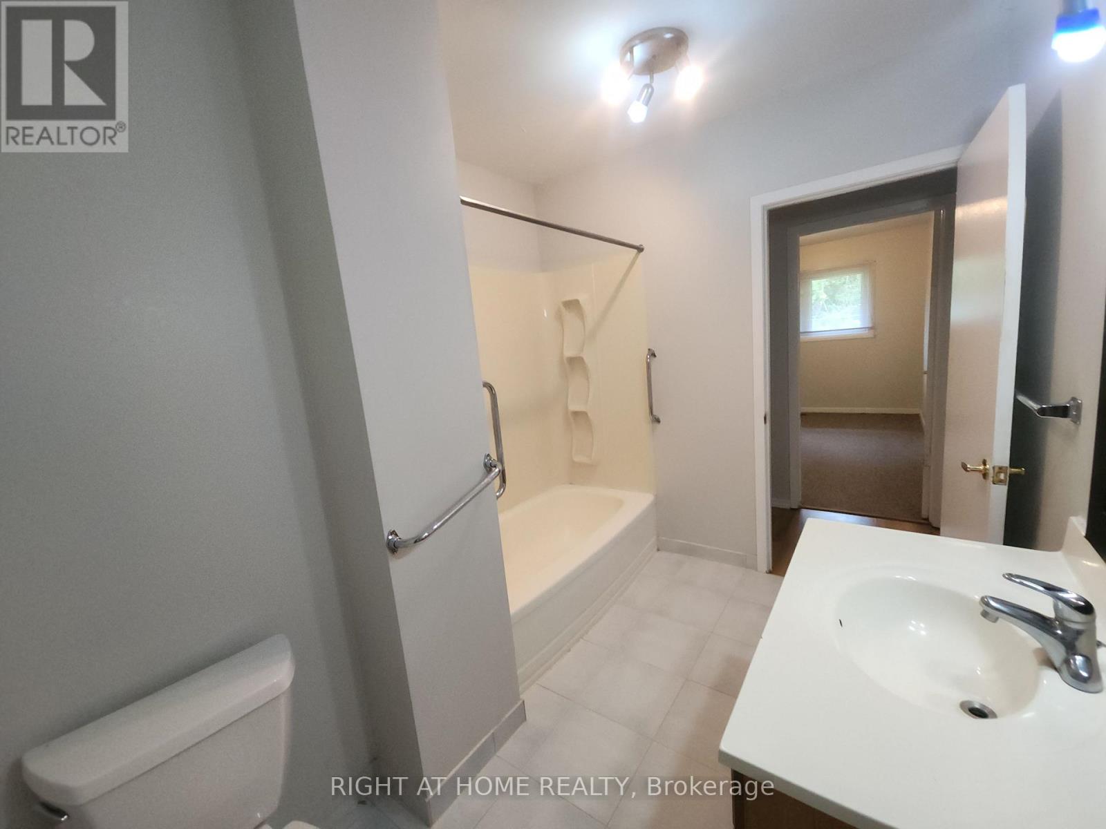 1023 Carson Road, Springwater, Ontario  L4M 4S5 - Photo 18 - S13712266