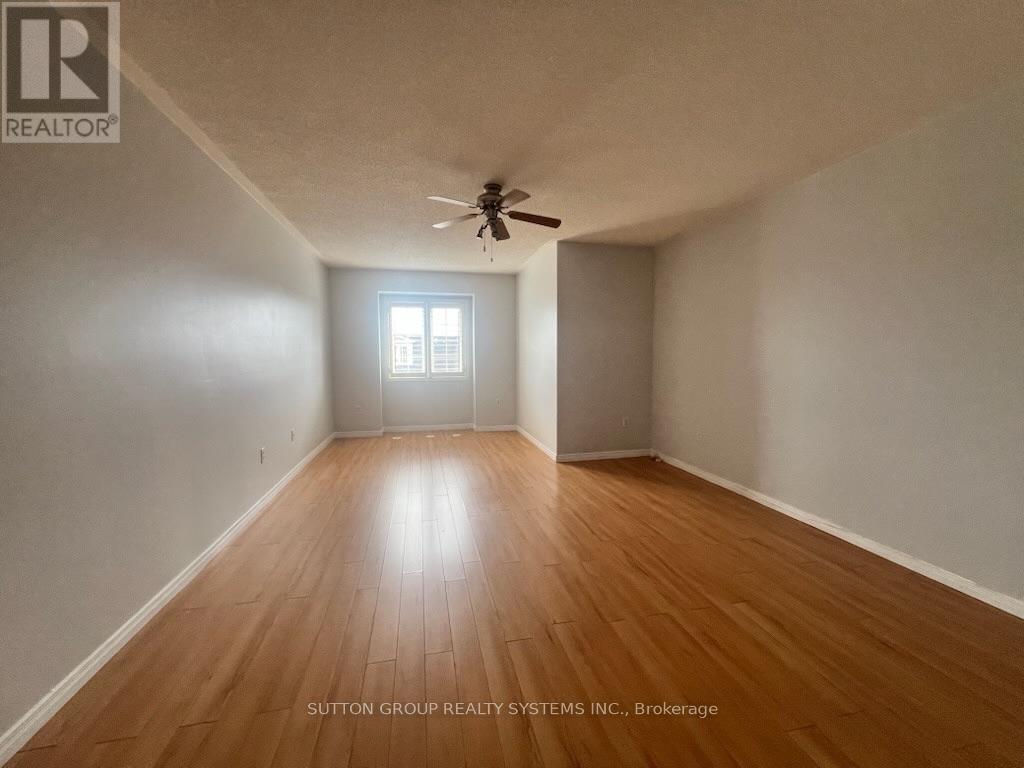55 - 435 Hensall Circle, Mississauga, Ontario  L5A 4P1 - Photo 10 - W13721090