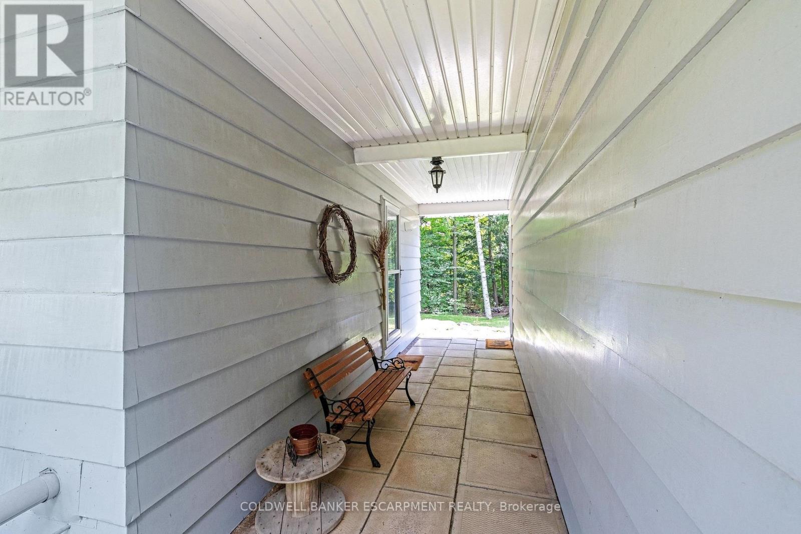 7470 22 Side Road, Halton Hills, Ontario  L7J 2M1 - Photo 8 - W13722096