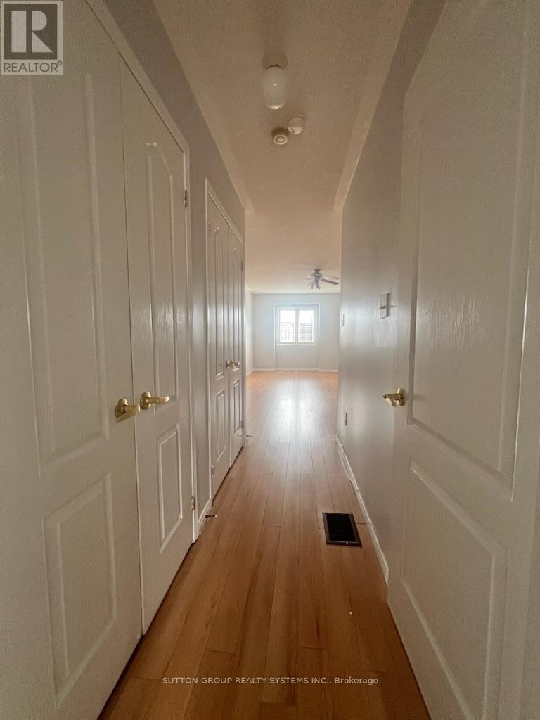 55 - 435 Hensall Circle, Mississauga, Ontario  L5A 4P1 - Photo 9 - W13721090