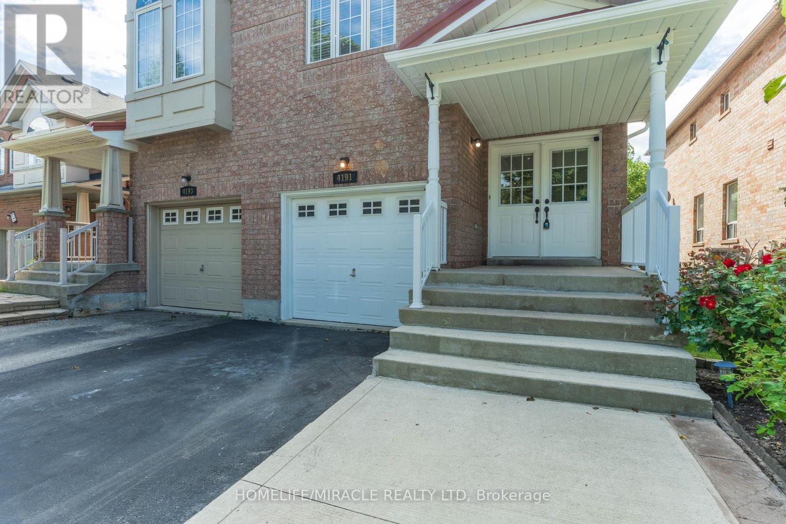 4191 Goldenrod Crescent, Mississauga, Ontario  L5V 3C2 - Photo 2 - W13722114