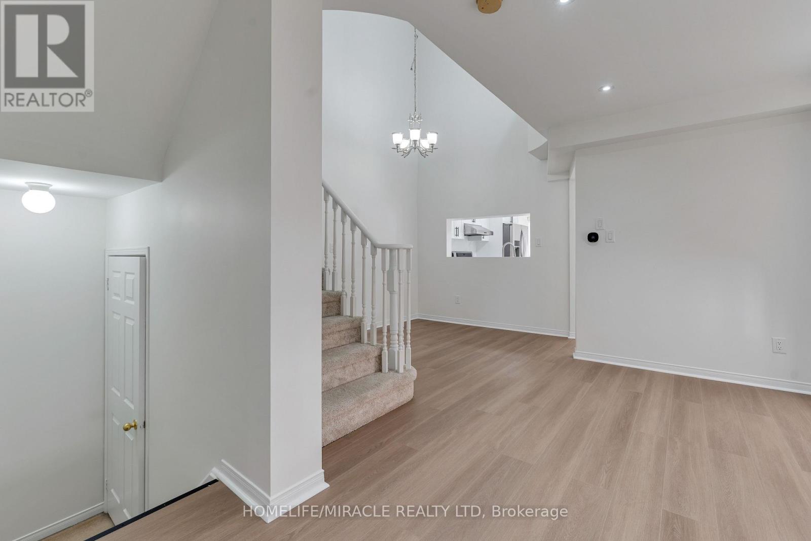 4191 Goldenrod Crescent, Mississauga, Ontario  L5V 3C2 - Photo 25 - W13722114