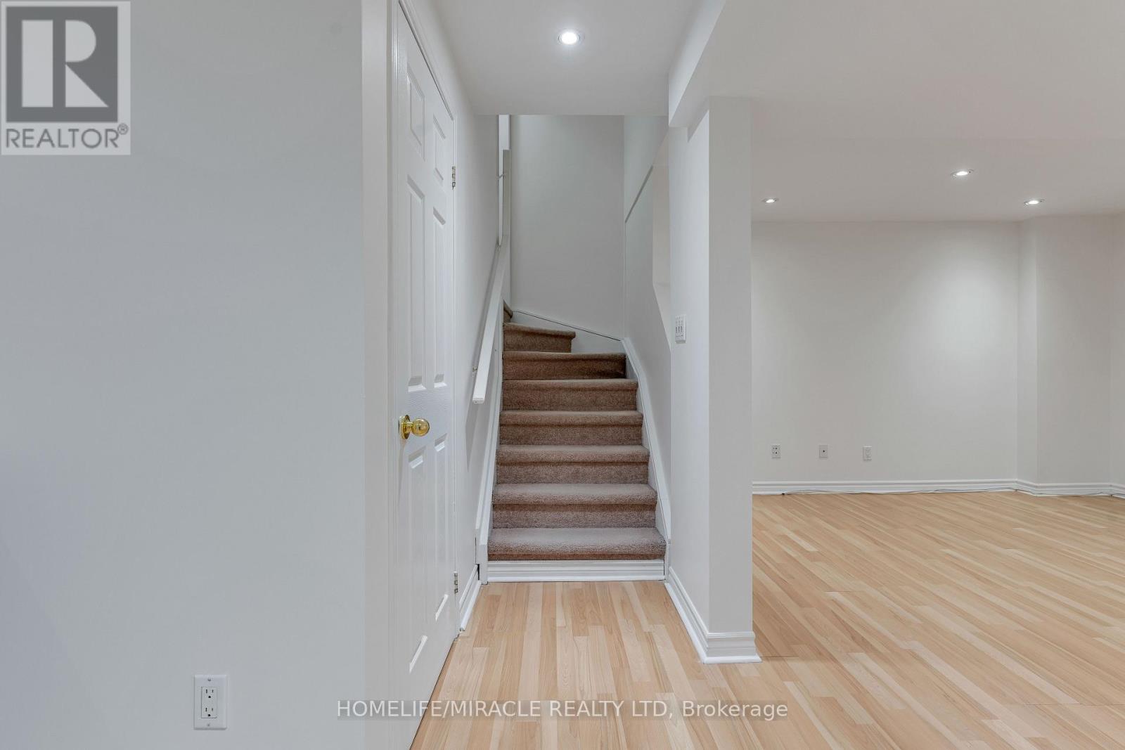 4191 Goldenrod Crescent, Mississauga, Ontario  L5V 3C2 - Photo 39 - W13722114