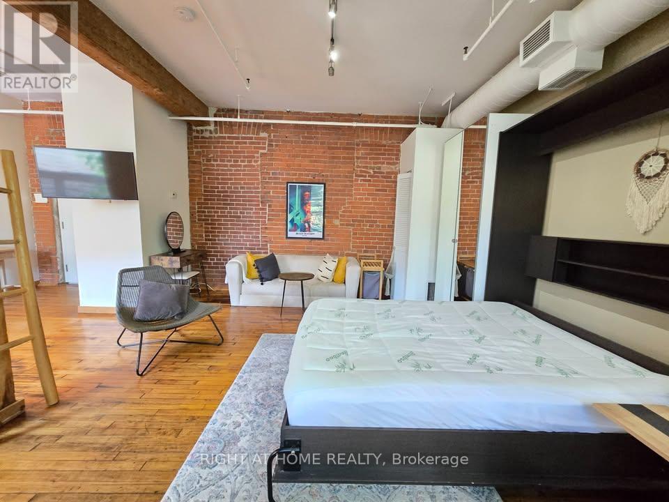 12 - 121 Prescott Avenue, Toronto, Ontario  M6N 3G8 - Photo 13 - W13722142