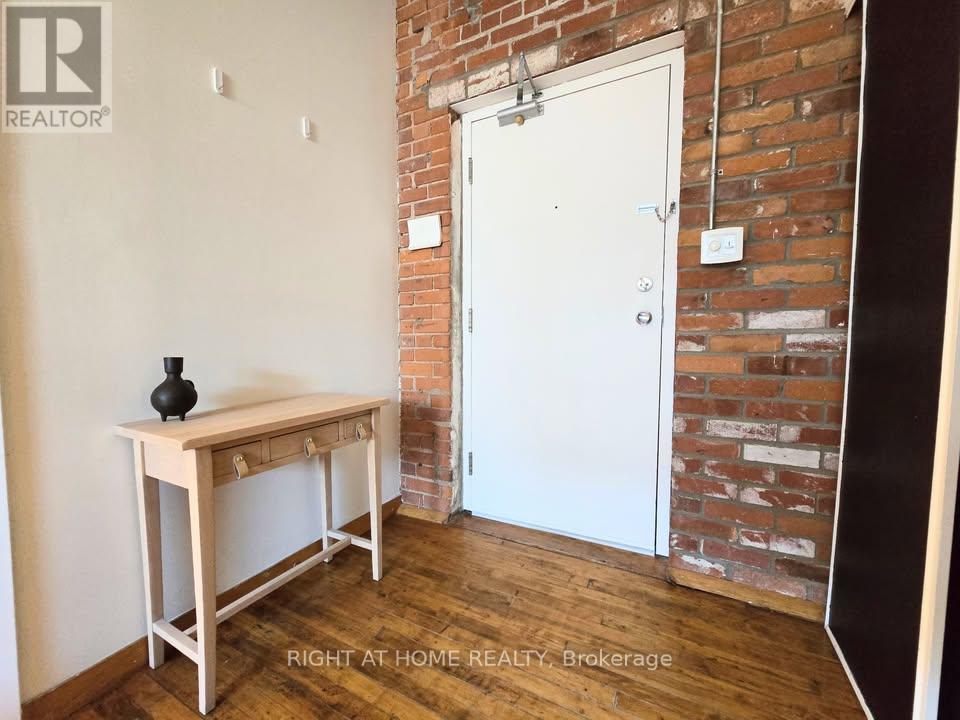 12 - 121 Prescott Avenue, Toronto, Ontario  M6N 3G8 - Photo 2 - W13722142