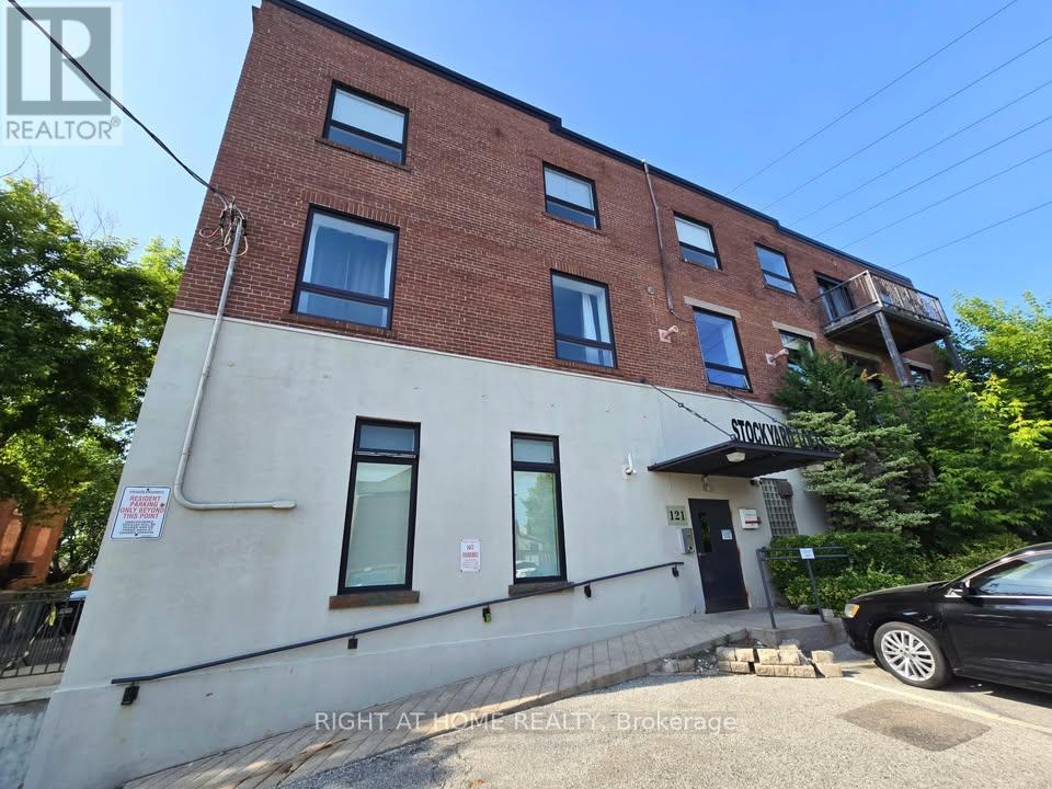 12 - 121 Prescott Avenue, Toronto, Ontario  M6N 3G8 - Photo 25 - W13722142