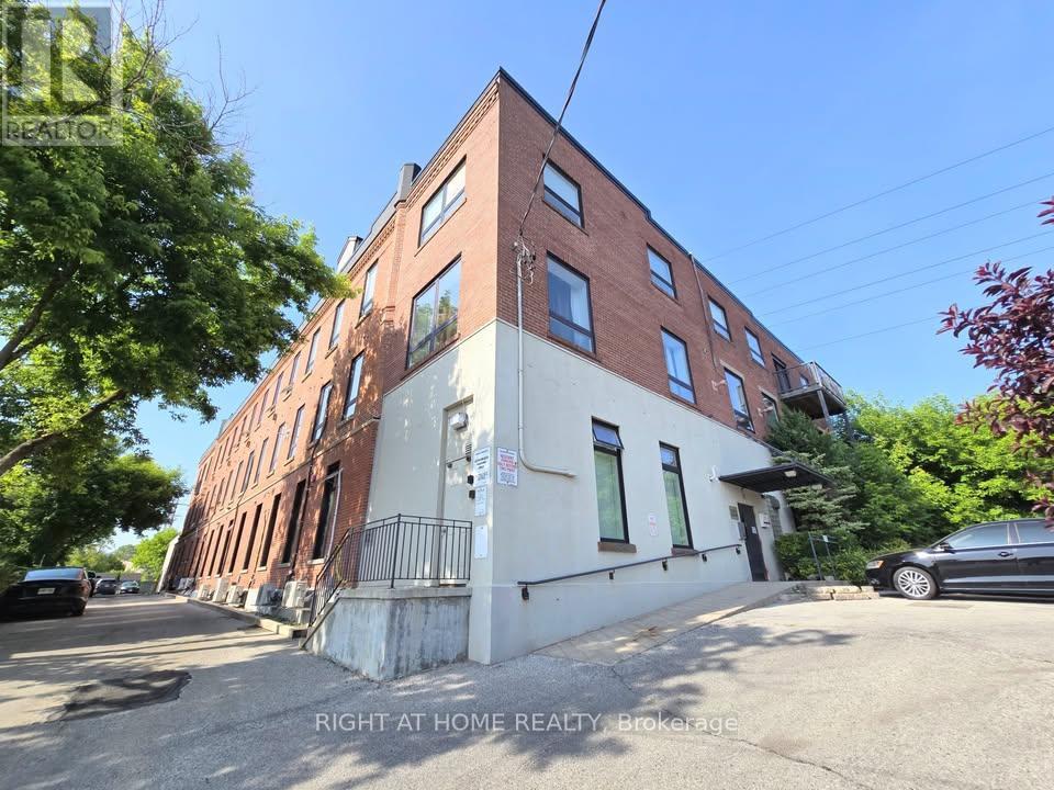 12 - 121 Prescott Avenue, Toronto, Ontario  M6N 3G8 - Photo 26 - W13722142