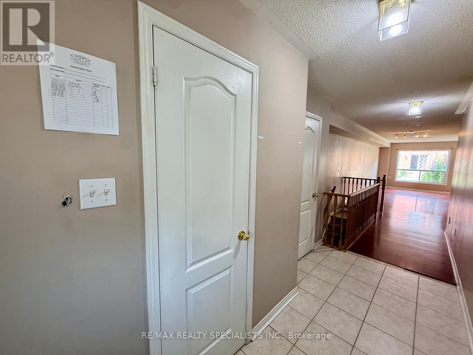 172 - 525 Novo Star Drive, Mississauga, Ontario  L5W 1X8 - Photo 3 - W13722172