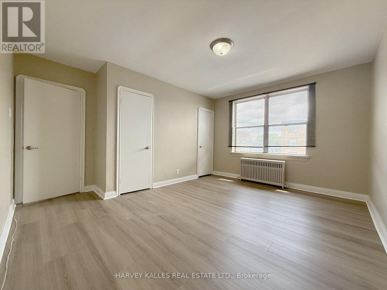 6 - 88 Trethewey Drive, Toronto, Ontario  M6M 4B4 - Photo 11 - W13722174