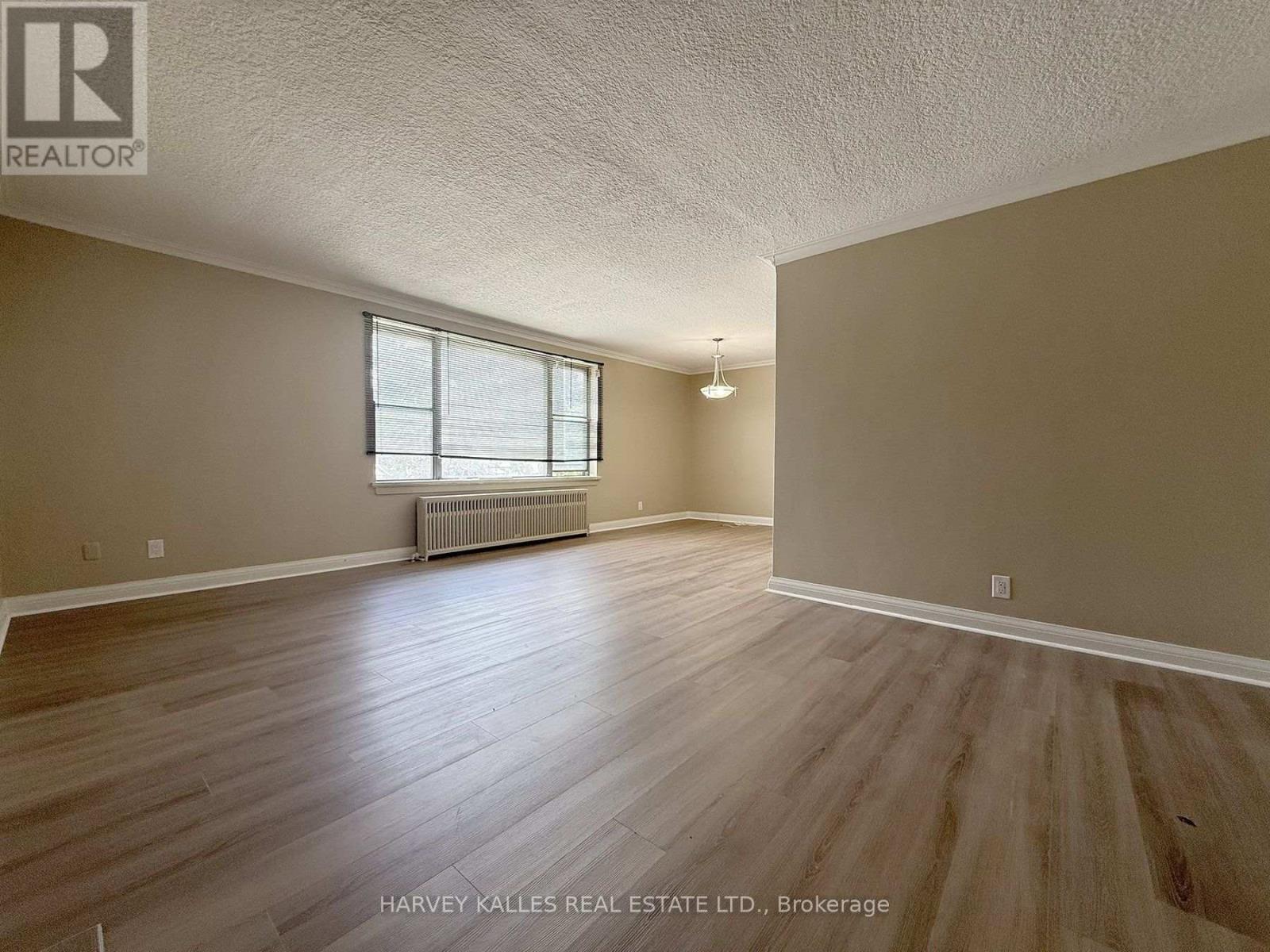 6 - 88 Trethewey Drive, Toronto, Ontario  M6M 4B4 - Photo 4 - W13722174