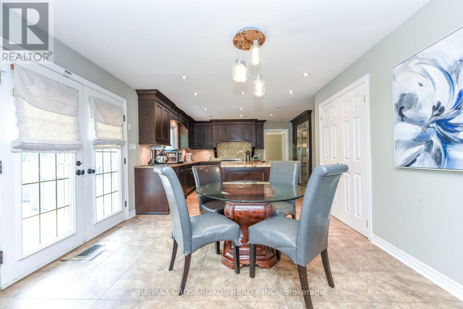 1171 Fairmeadow Trail, Oakville, Ontario  L6M 2M7 - Photo 14 - W13722248