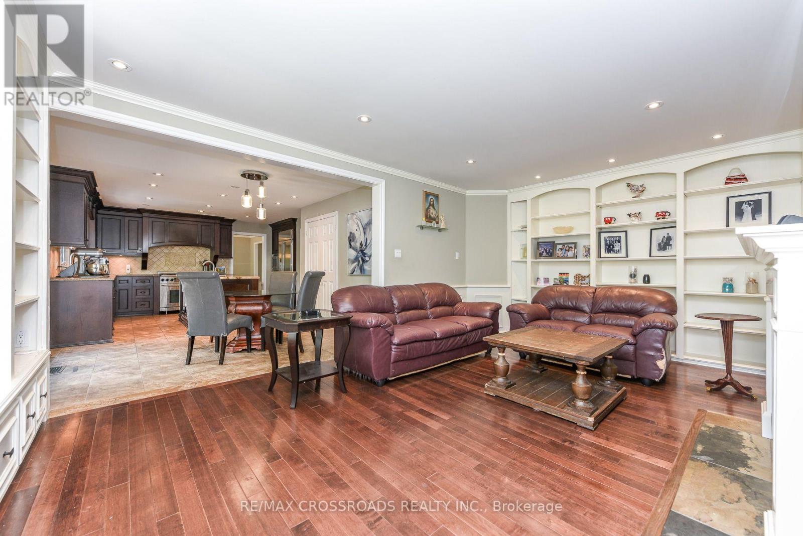 1171 Fairmeadow Trail, Oakville, Ontario  L6M 2M7 - Photo 15 - W13722248