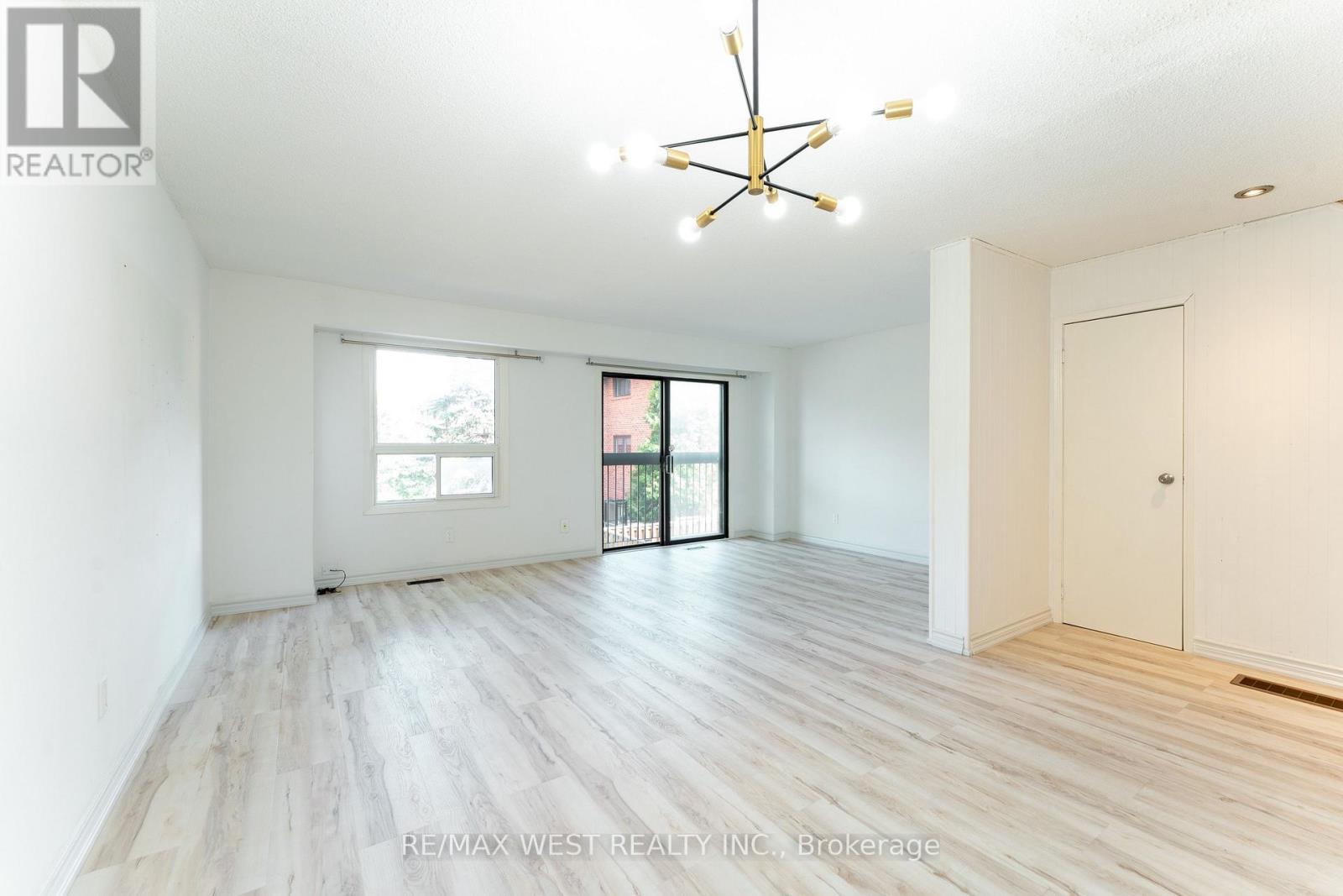 37 - 69 Maple Branch Path, Toronto, Ontario  M9P 3T4 - Photo 19 - W13722272