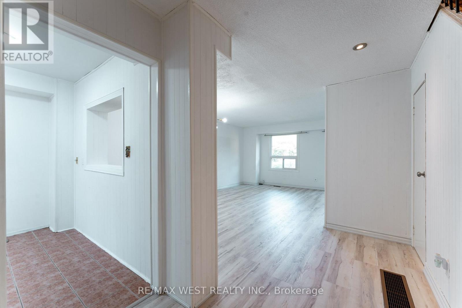 37 - 69 Maple Branch Path, Toronto, Ontario  M9P 3T4 - Photo 9 - W13722272