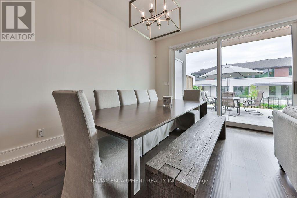 16 - 10 Maple Grove Drive, Oakville, Ontario  L6J 0E1 - Photo 7 - W13722284