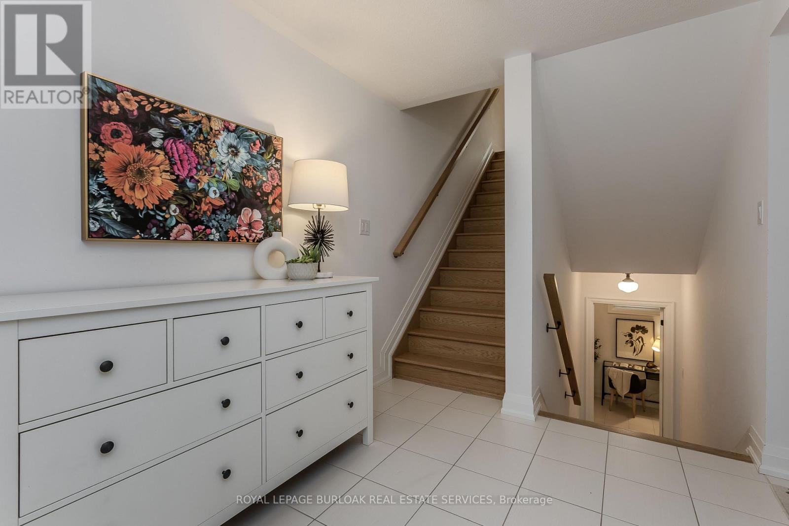 3 - 2071 Ghent Avenue, Burlington, Ontario  L7R 1Y4 - Photo 4 - W13722306