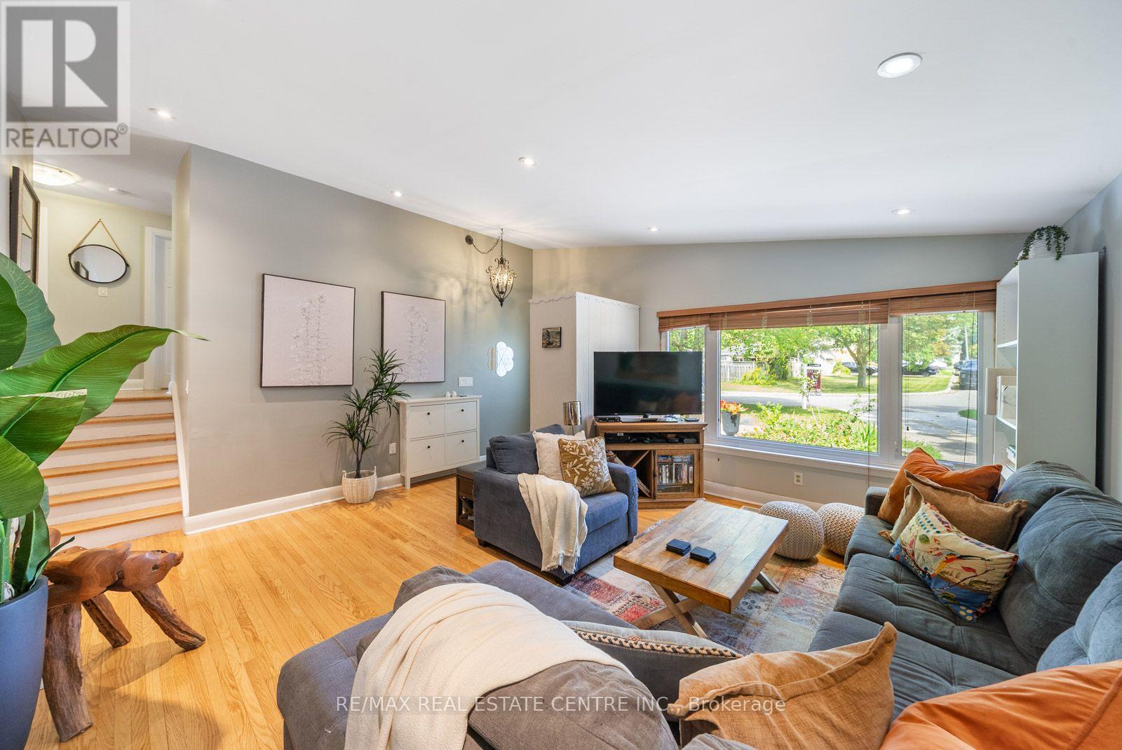 14 Lawrence Crescent, Brampton, Ontario  L6W 2P3 - Photo 7 - W13722338