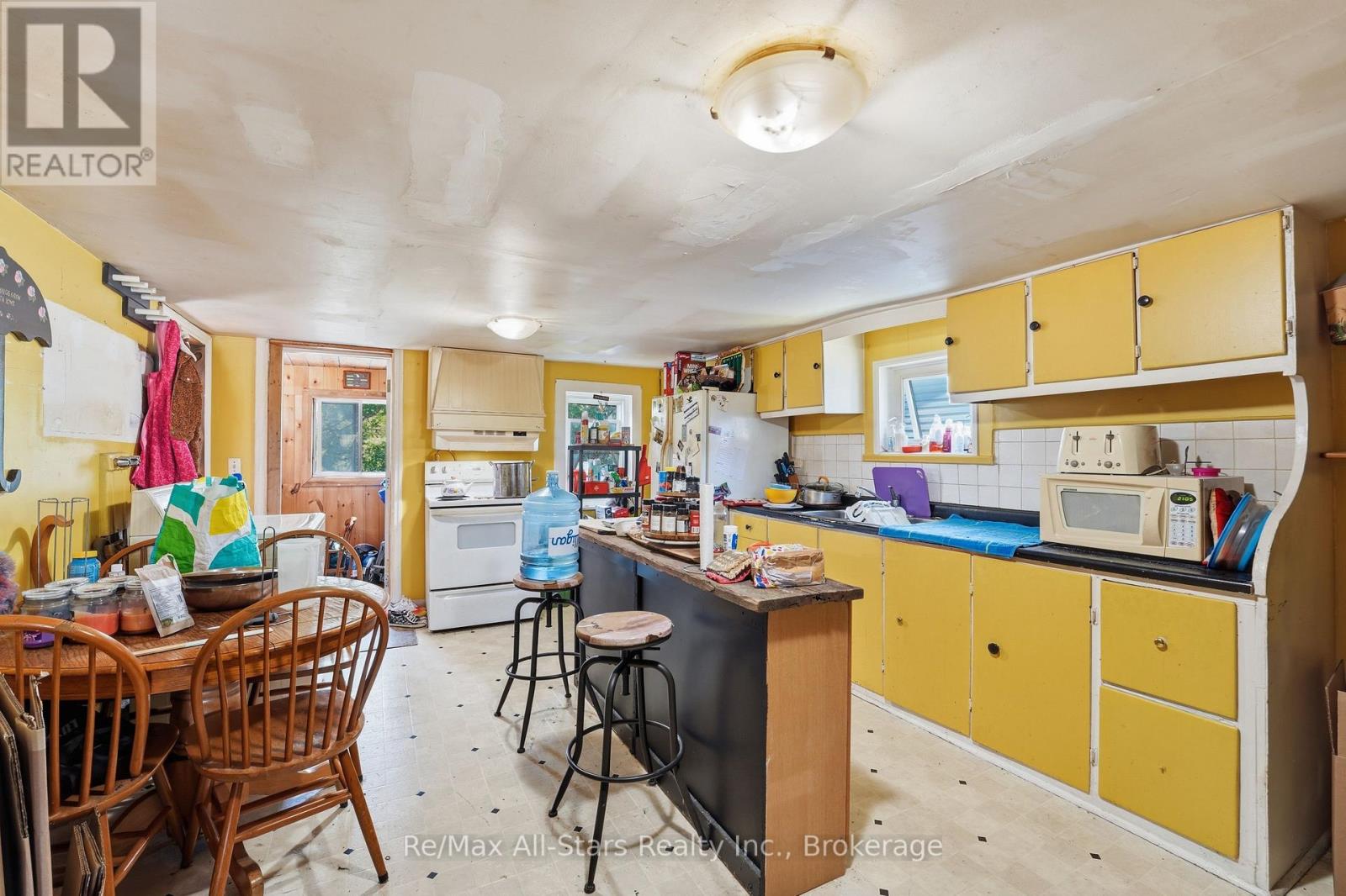 106 Bond Street E, Kawartha Lakes, Ontario  K0M 1N0 - Photo 12 - X13614054