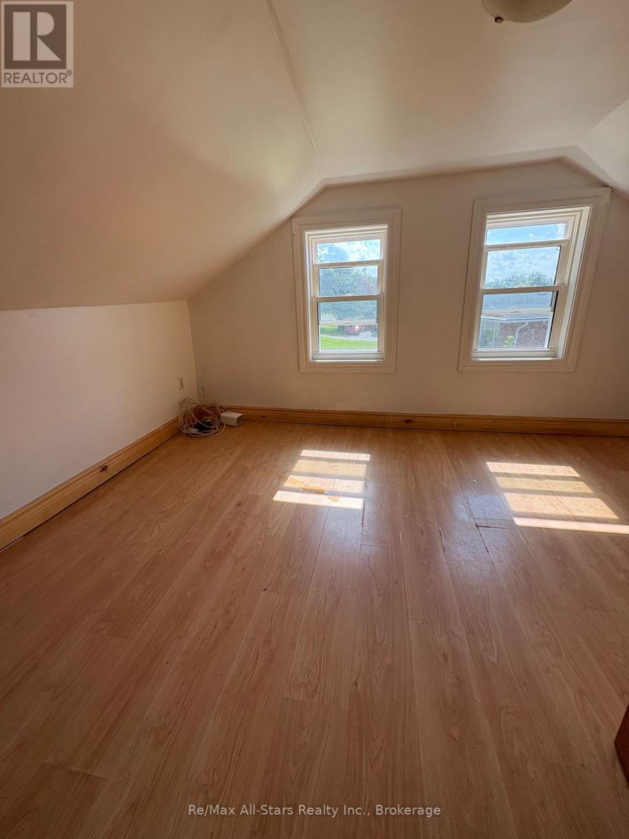 106 Bond Street E, Kawartha Lakes, Ontario  K0M 1N0 - Photo 44 - X13614054