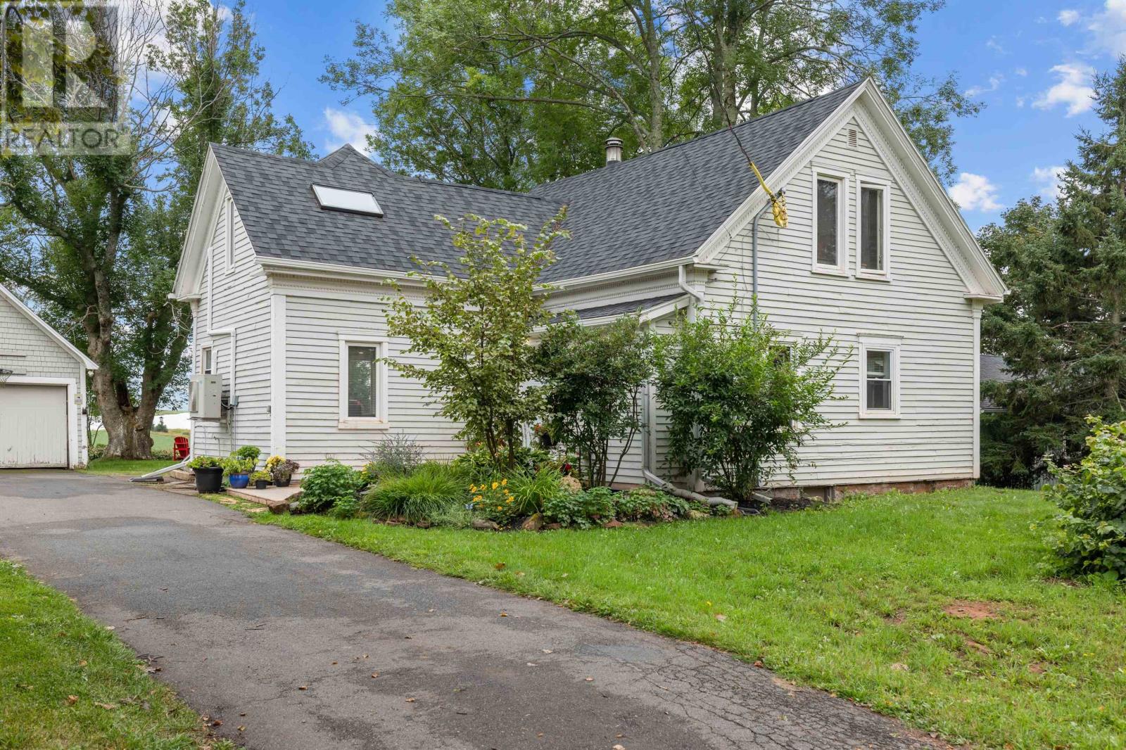 381 Pownal Road, Pownal, Prince Edward Island  C1B 3S5 - Photo 1 - 202621804
