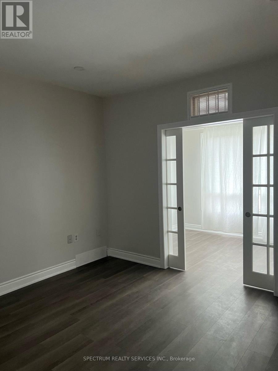 161 Rothsay Avenue, Hamilton, Ontario  L8M 3G5 - Photo 8 - X13722134