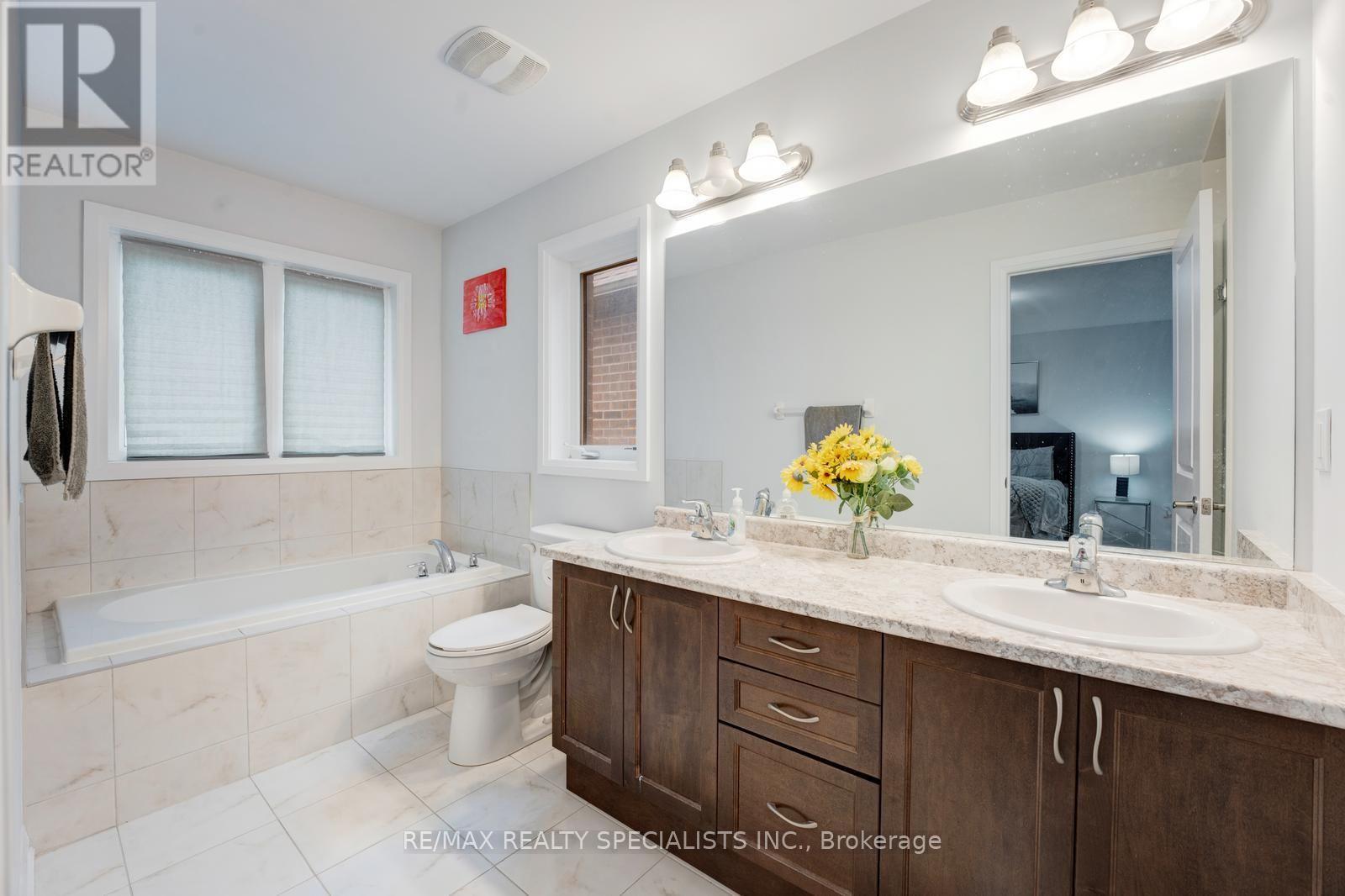 908 Sobeski Avenue, Woodstock, Ontario  N4T 0N7 - Photo 42 - X13722216