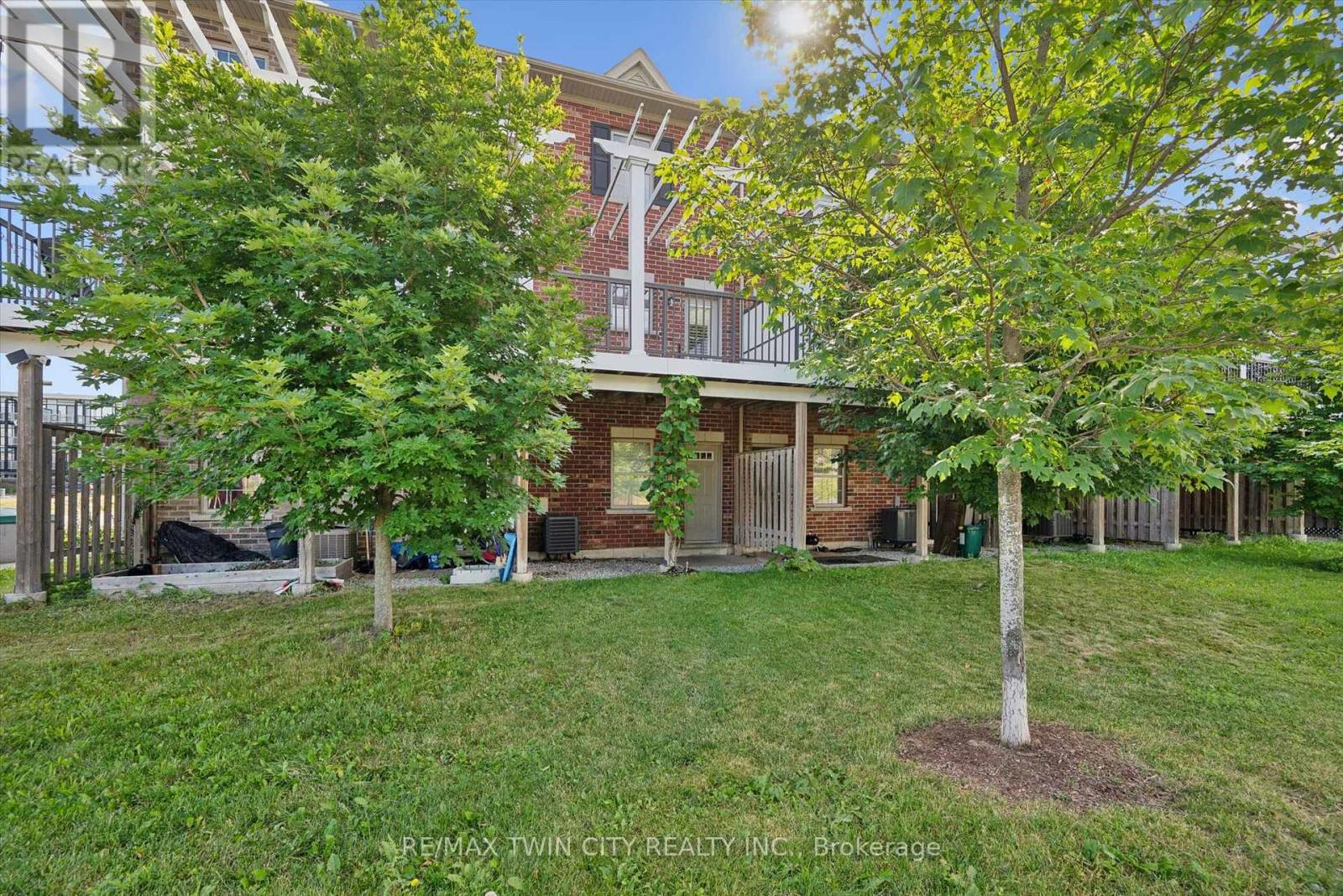 4 Cheltenham Mews, Kitchener, Ontario  N2H 0B2 - Photo 25 - X13722274