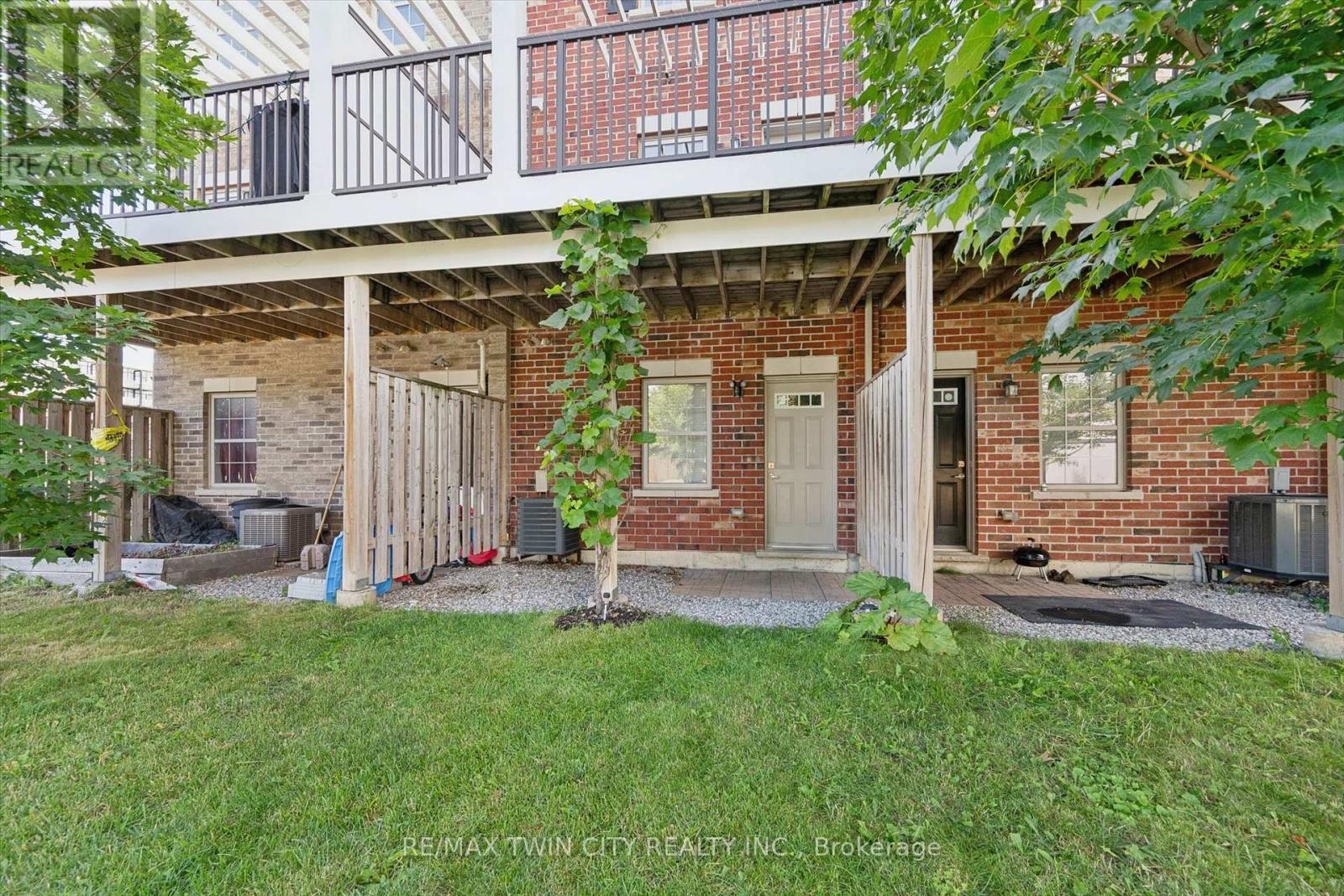 4 Cheltenham Mews, Kitchener, Ontario  N2H 0B2 - Photo 26 - X13722274