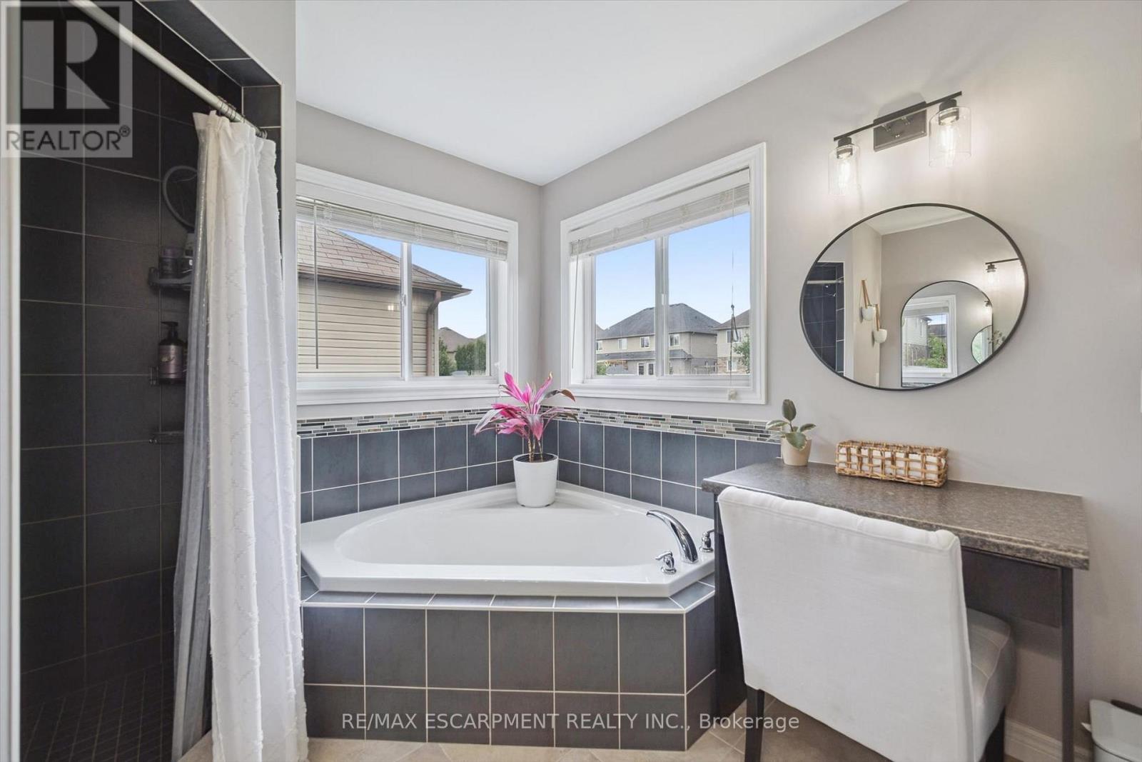 193 Hilltop Drive, North Dumfries, Ontario  N0B 1E0 - Photo 22 - X13722298