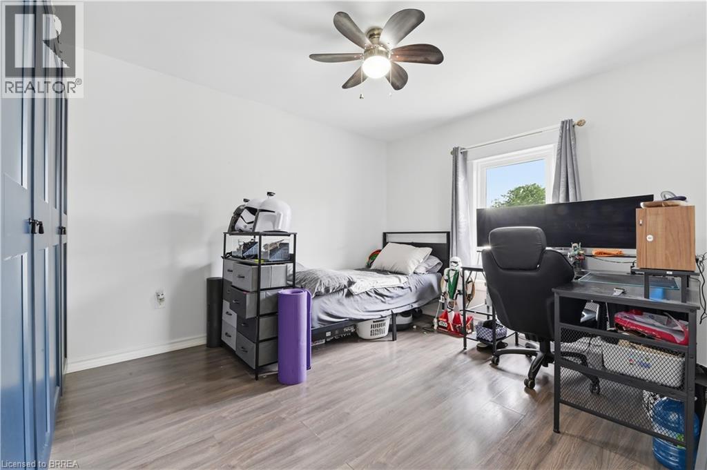 4924 Hunter Street, Niagara Falls, Ontario  L2G 3M6 - Photo 14 - 40859005