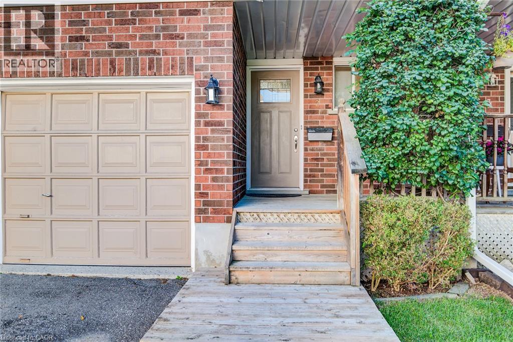 360 Cornridge Place Unit# 2, Waterloo, Ontario  N2T 2N9 - Photo 4 - 40858822