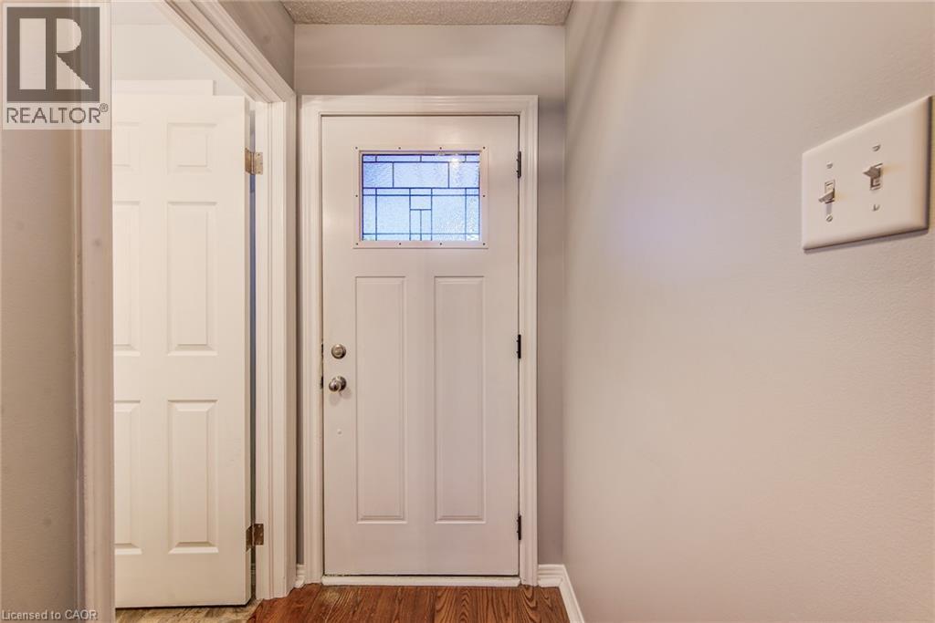 360 Cornridge Place Unit# 2, Waterloo, Ontario  N2T 2N9 - Photo 5 - 40858822
