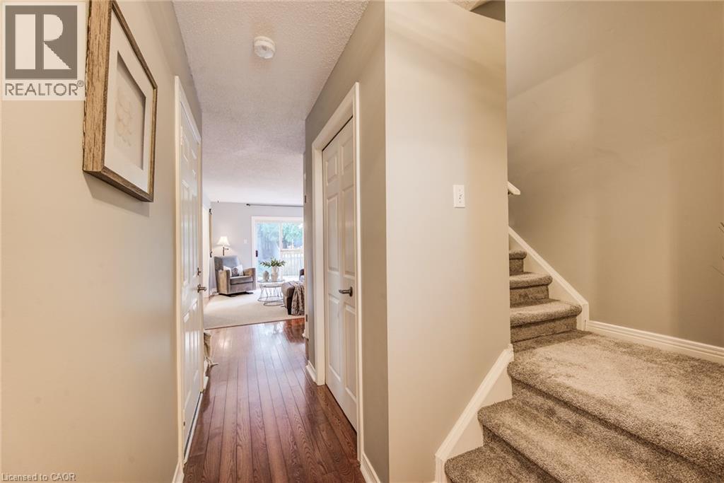 360 Cornridge Place Unit# 2, Waterloo, Ontario  N2T 2N9 - Photo 8 - 40858822