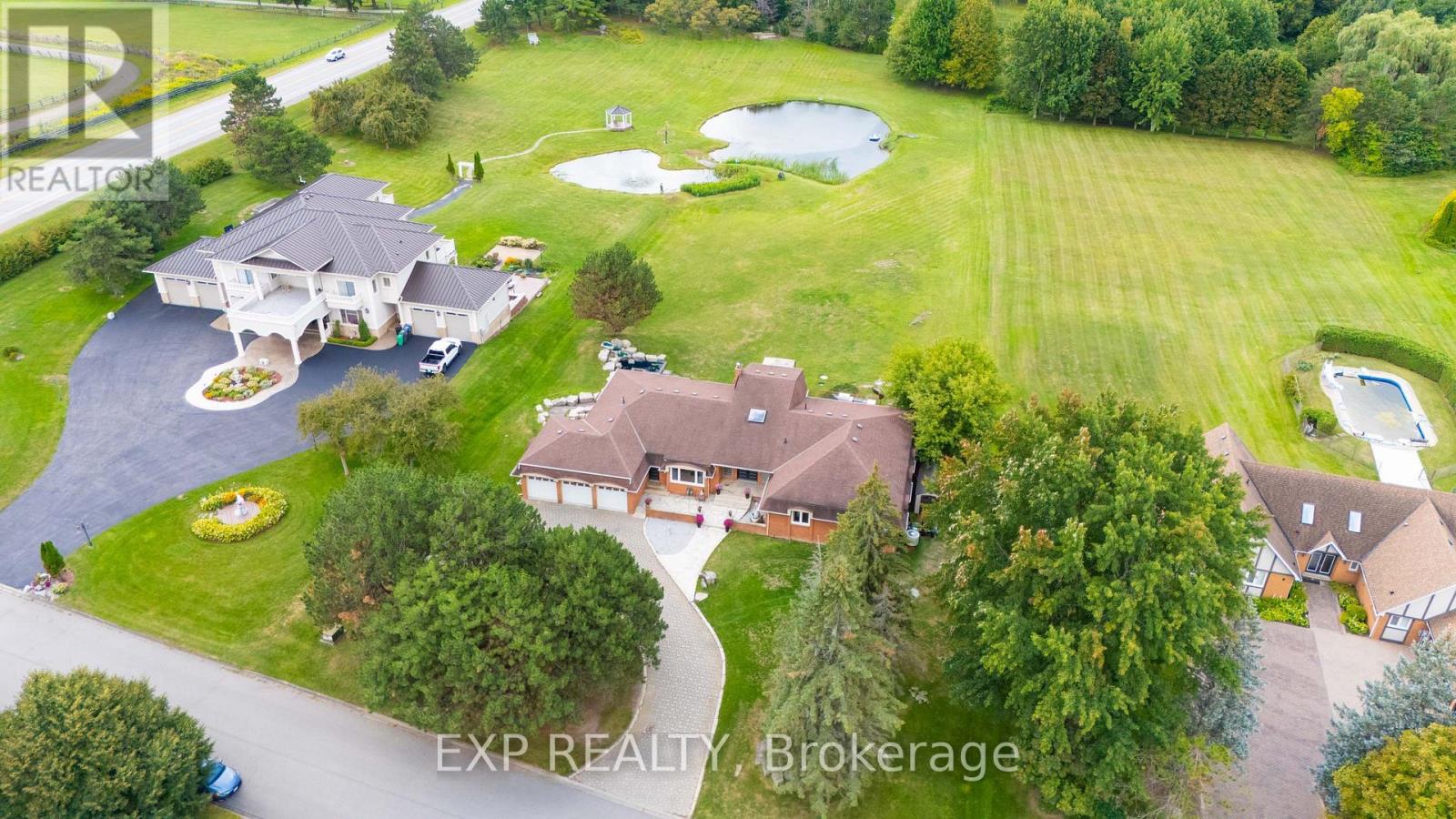 4 Ingleview Drive, Caledon, Ontario  L7C 1P3 - Photo 3 - W13722256