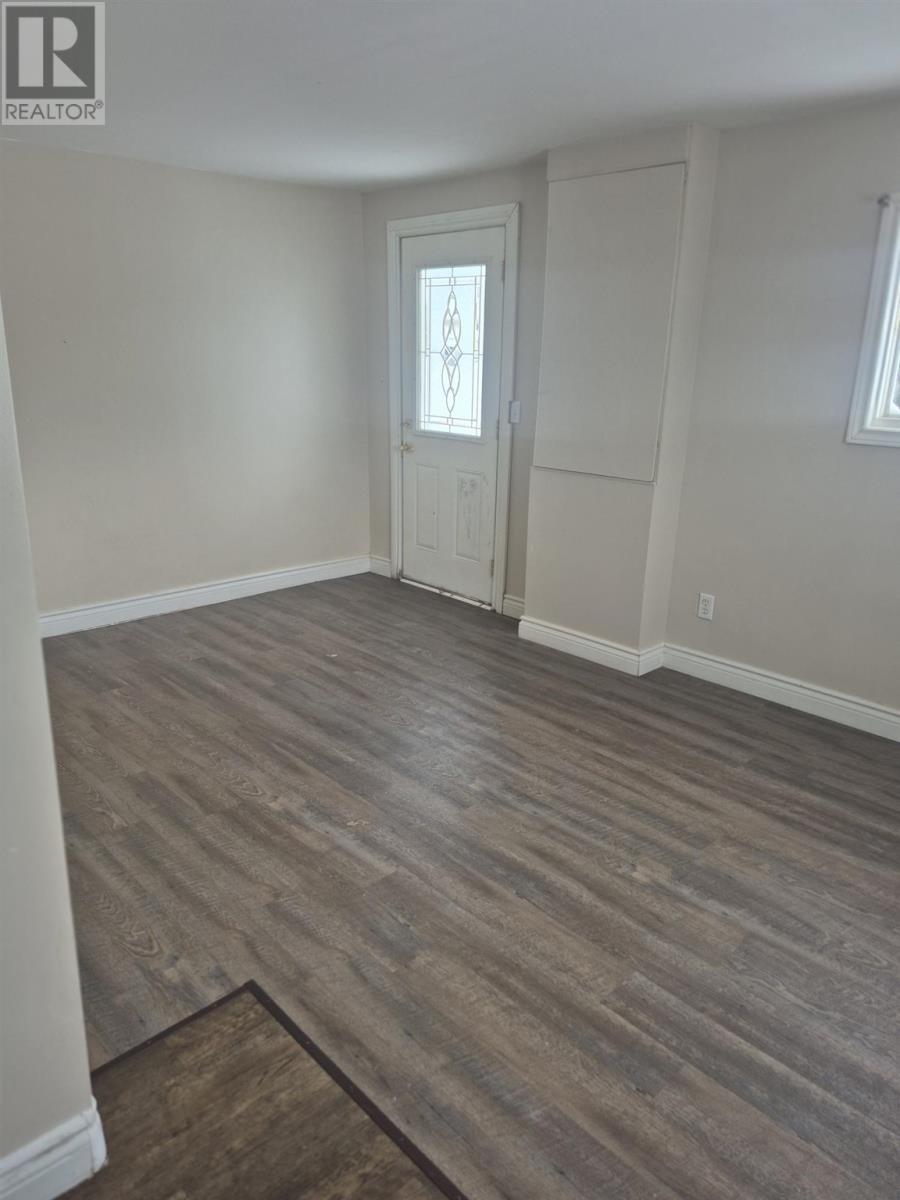 227 Turner Ave, Sault Ste. Marie, Ontario  P6C 4S8 - Photo 2 - SM262359