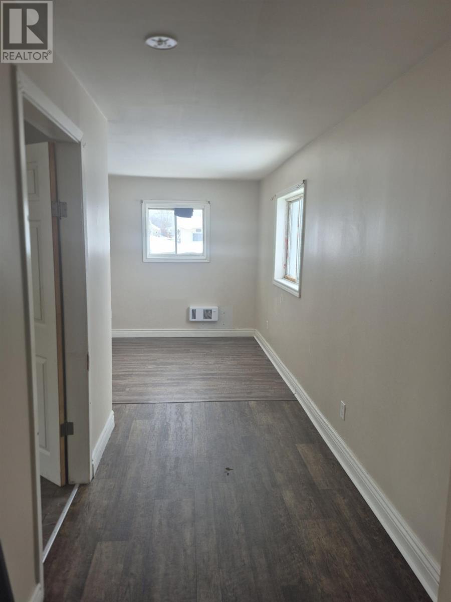 227 Turner Ave, Sault Ste. Marie, Ontario  P6C 4S8 - Photo 4 - SM262359