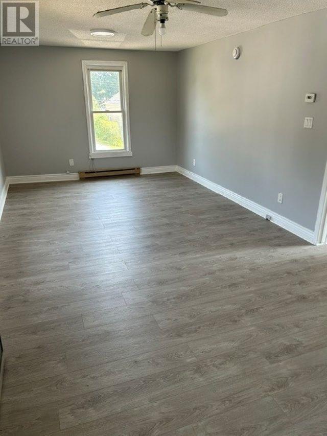 561 Sherbourne St, Sault Ste. Marie, Ontario  P6C 3X6 - Photo 2 - SM262361