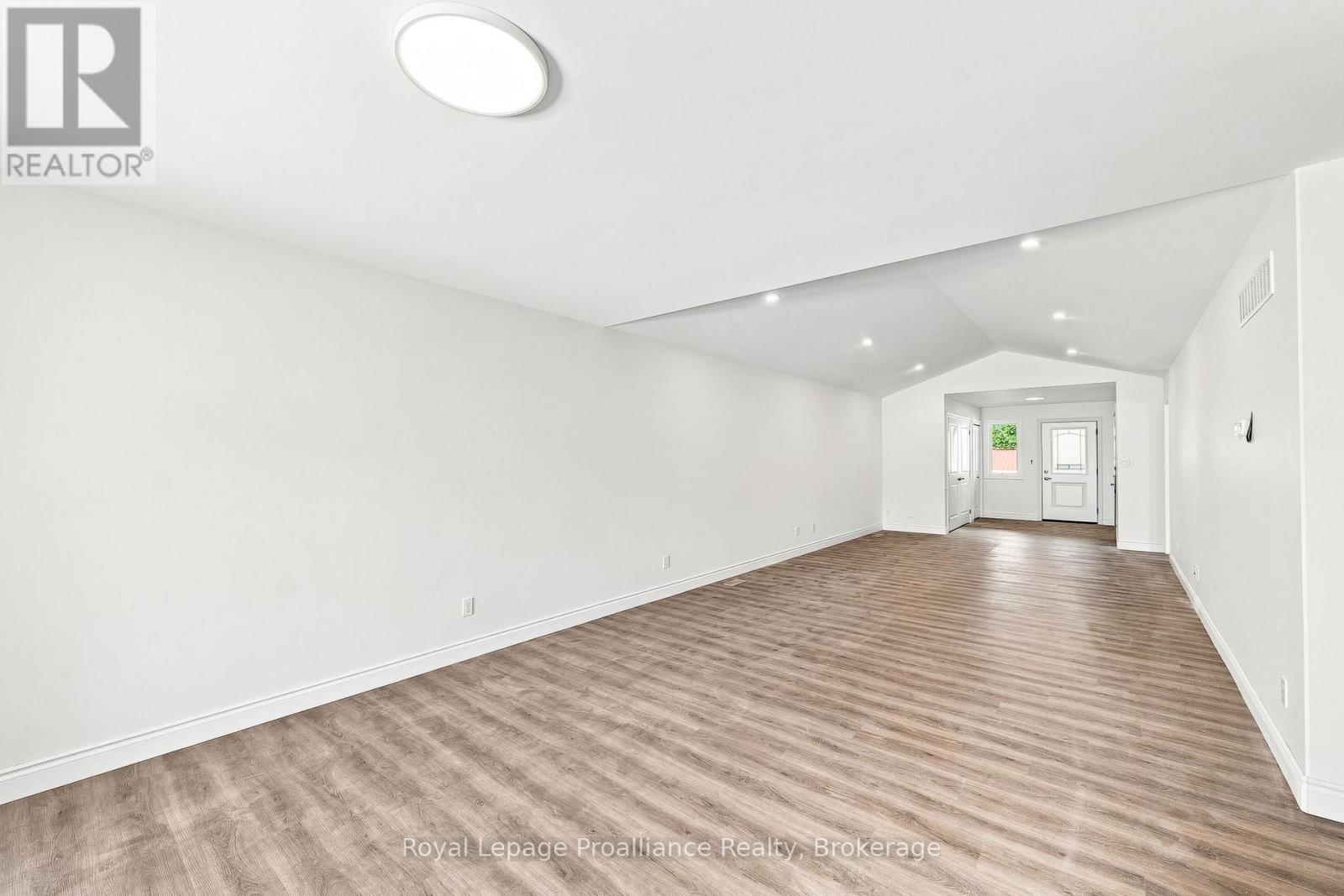 206 Homewood Avenue, Trent Hills, Ontario  K0L 1Y0 - Photo 16 - X13673872