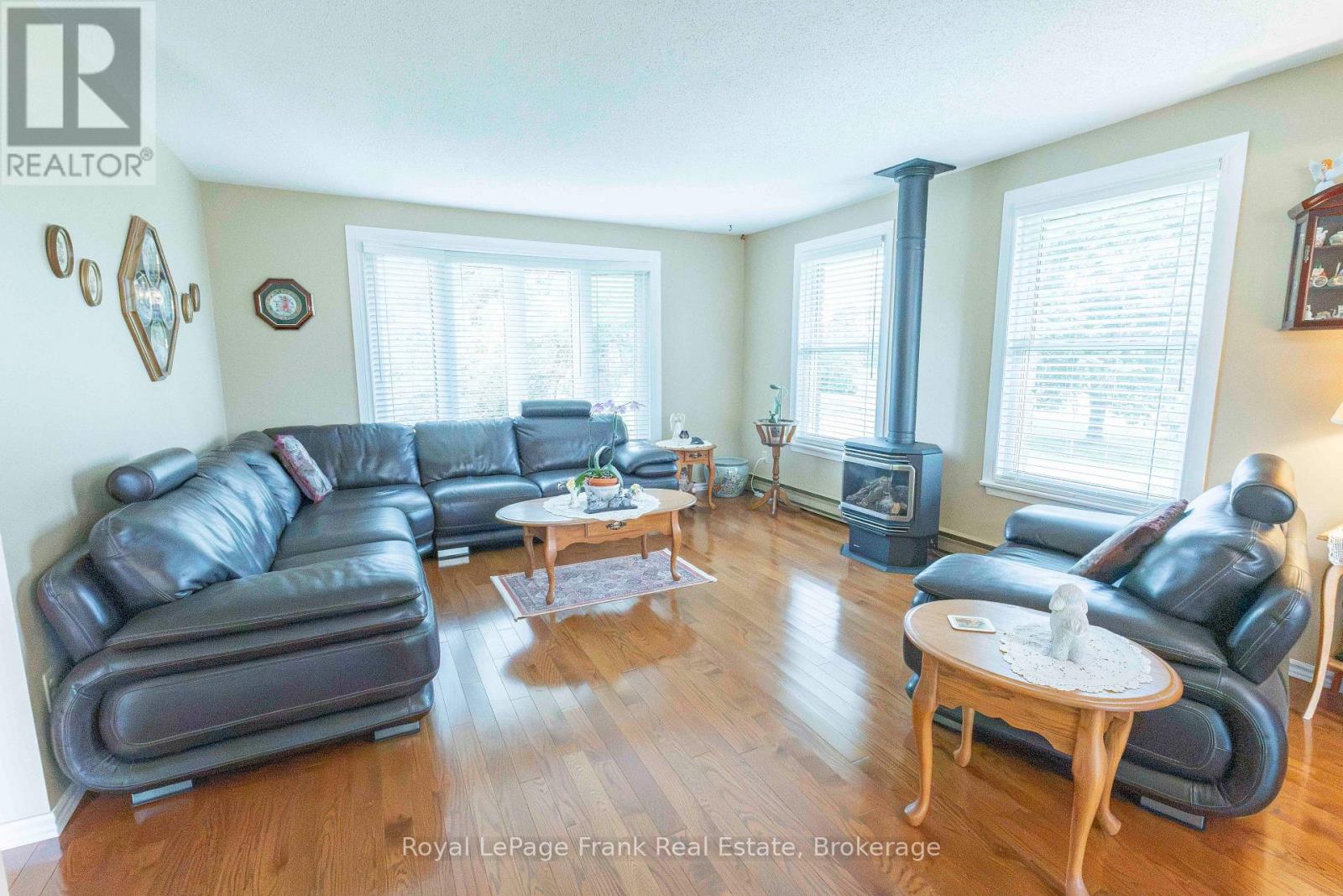 378 Old Surrey Lane, Kawartha Lakes, Ontario  K0M 1A0 - Photo 8 - X13719308