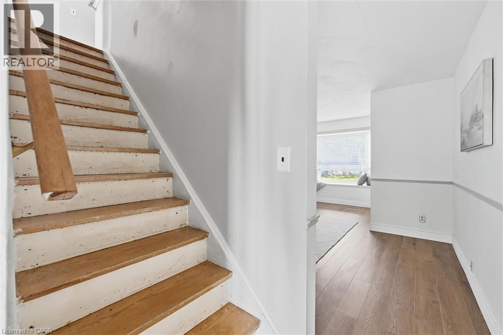 2367 Maryvale Court, Burlington, Ontario  L7P 2P1 - Photo 14 - 40842366